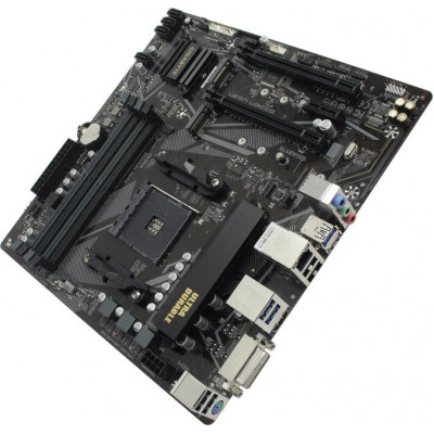 GIGABYTE B550M DS3H (RTL) AM4 B550 2xPCI-E DVI+HDMI GbLAN SATA RAID MicroATX 4DDR4